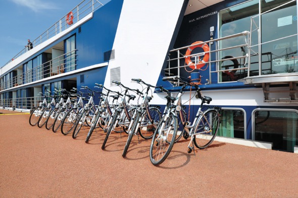Bicycles on AmaBella