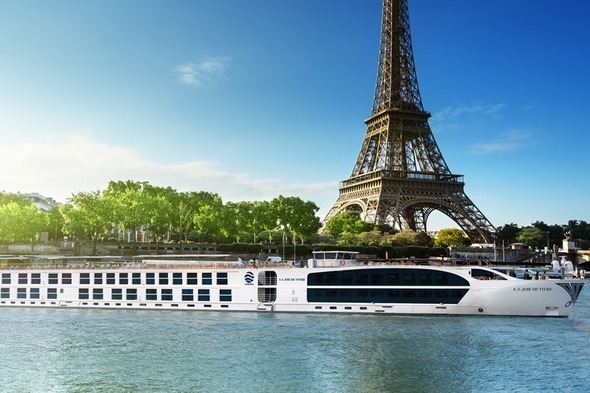 Uniworld River Cruises - S.S. Joie de Vivre in Paris