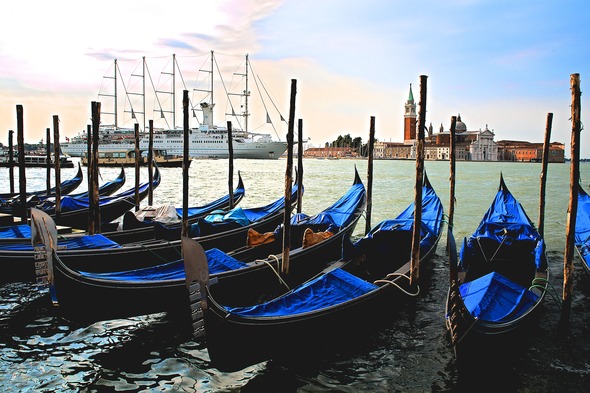 Windstar Cruises - Wind Surf in Venice