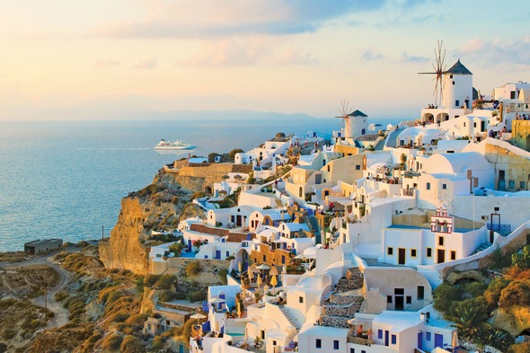 Windstar Cruises - Star Pride in Santorini