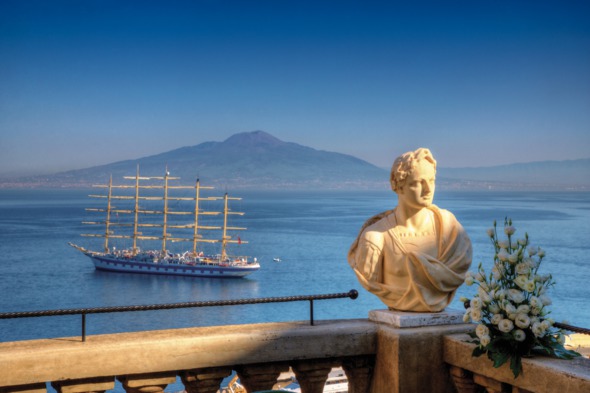 Royal Clipper in Rome
