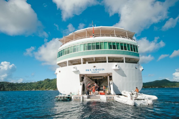 Paul Gauguin Cruises - Watersports marina