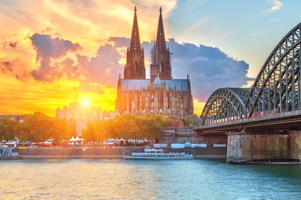 Cologne cathedral at sunset