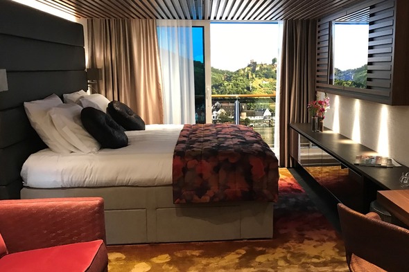 AmaMagna cabin