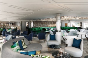 Crystal Mozart - Palm Court