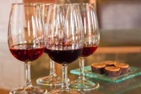 Port tasting